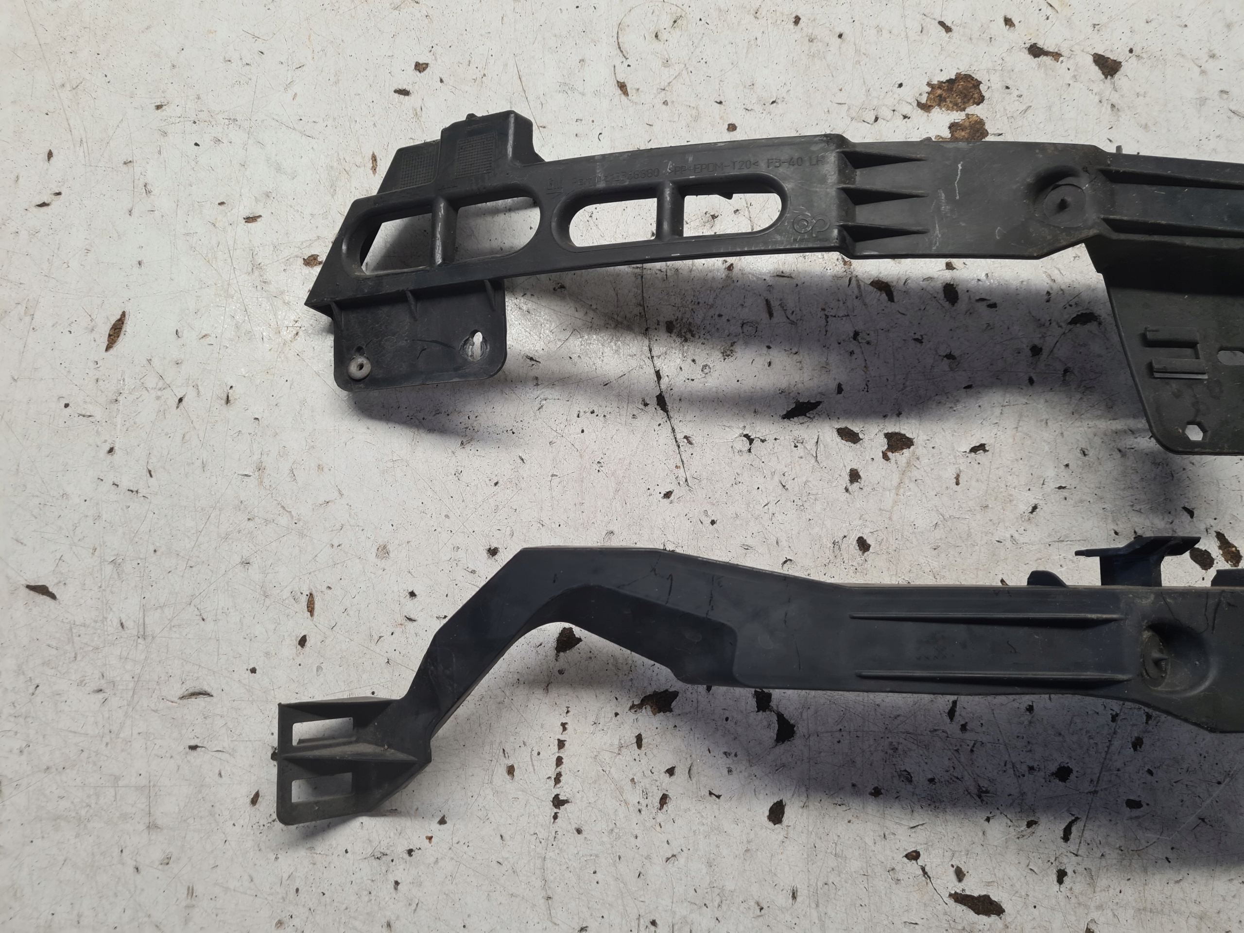 OPEL ASTRA J LIFT rear light holder left front front original 1 SZTUKA