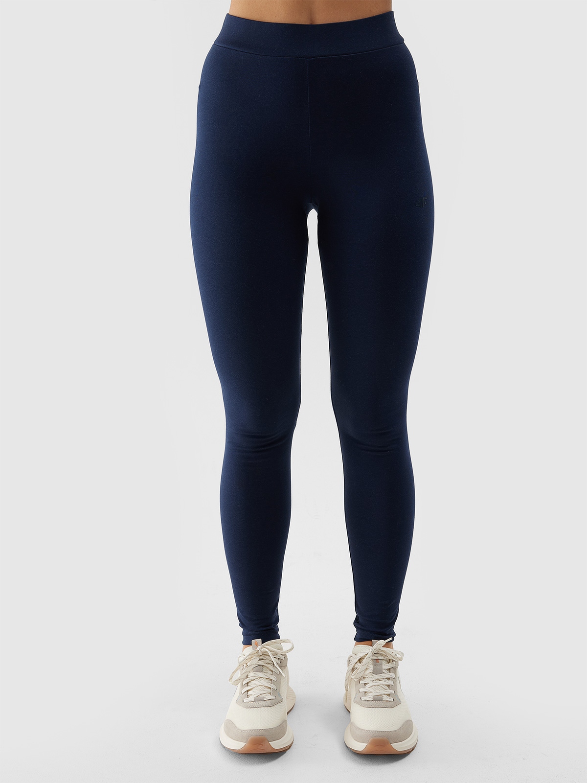 4F LEGGINSY DAMSKIE DZIANINOWE SPORTOWE SS24 Rozmiar XS