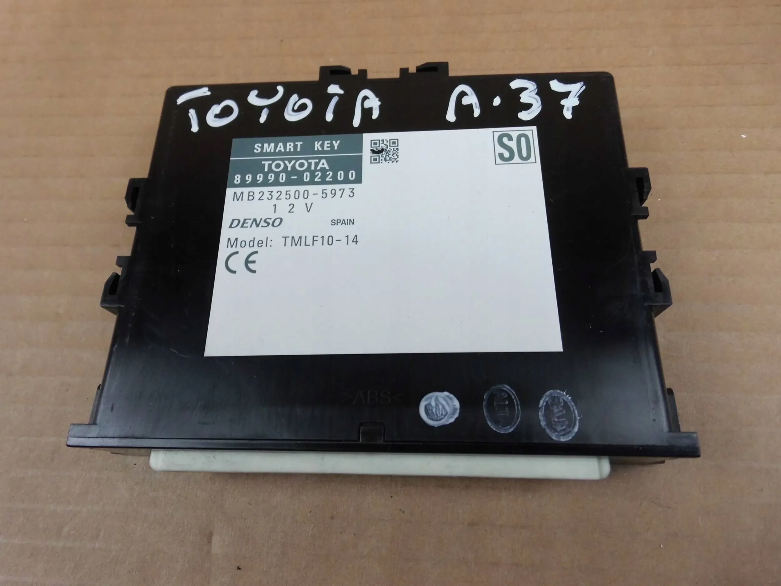 Toyota Auris II E180 module computer control unit SMARTKEY 89990-02200