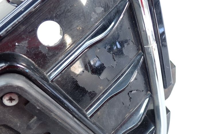 AUDI A4 B8 S-LINE 12- Grille 8K0853651F