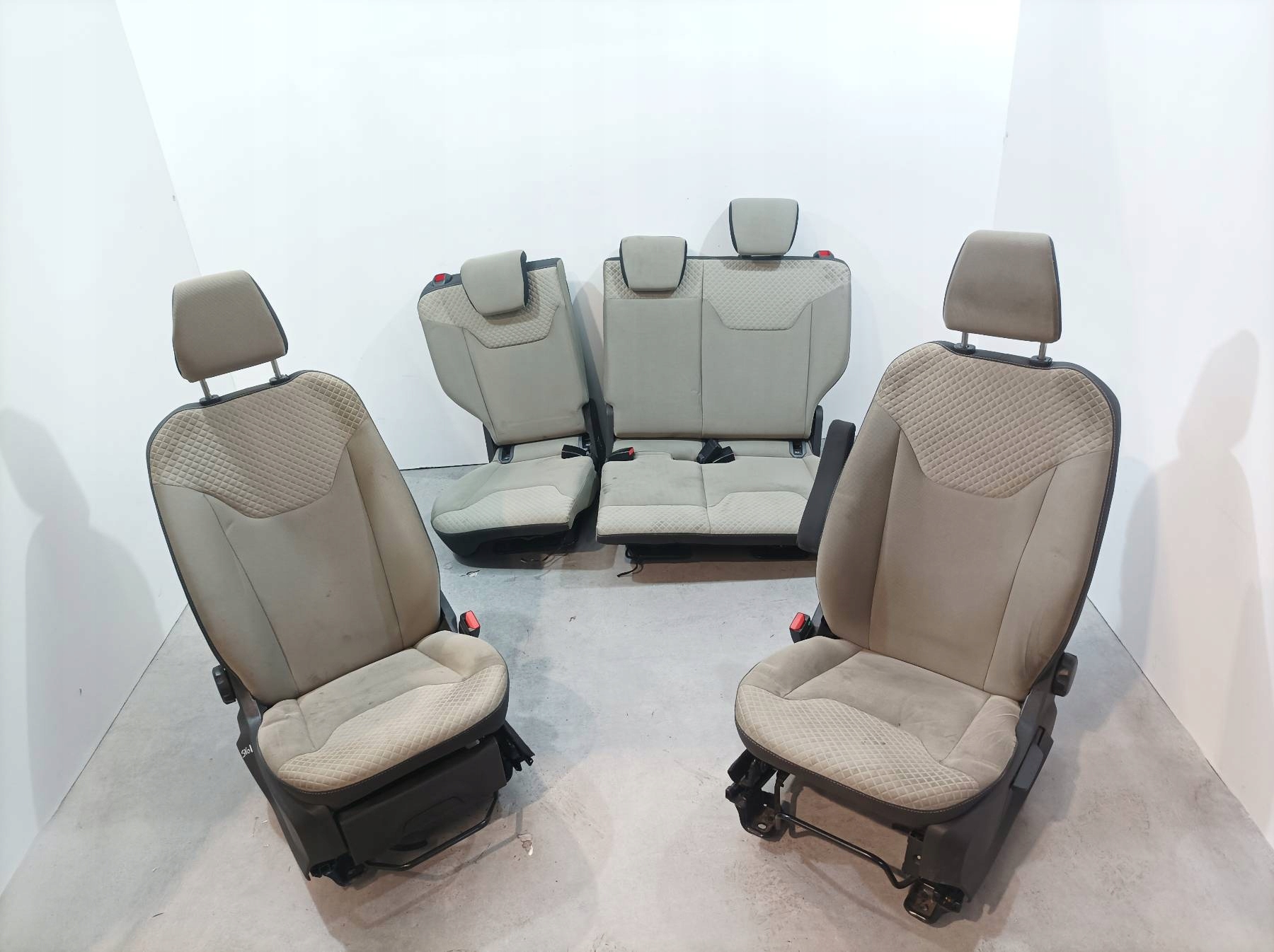 seats front rear part KOMPLET EU Ford Tourneo Courier and (2014- )