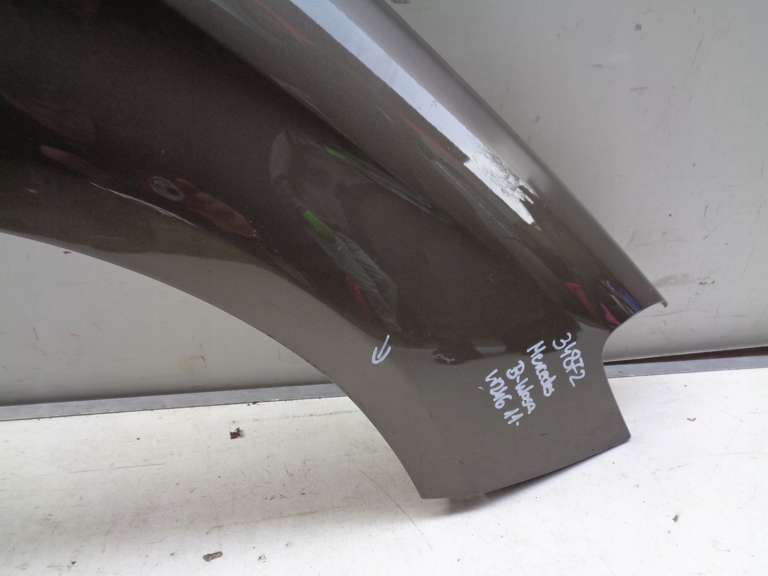 fender right MERCEDES B-class W246 11- NR 34872