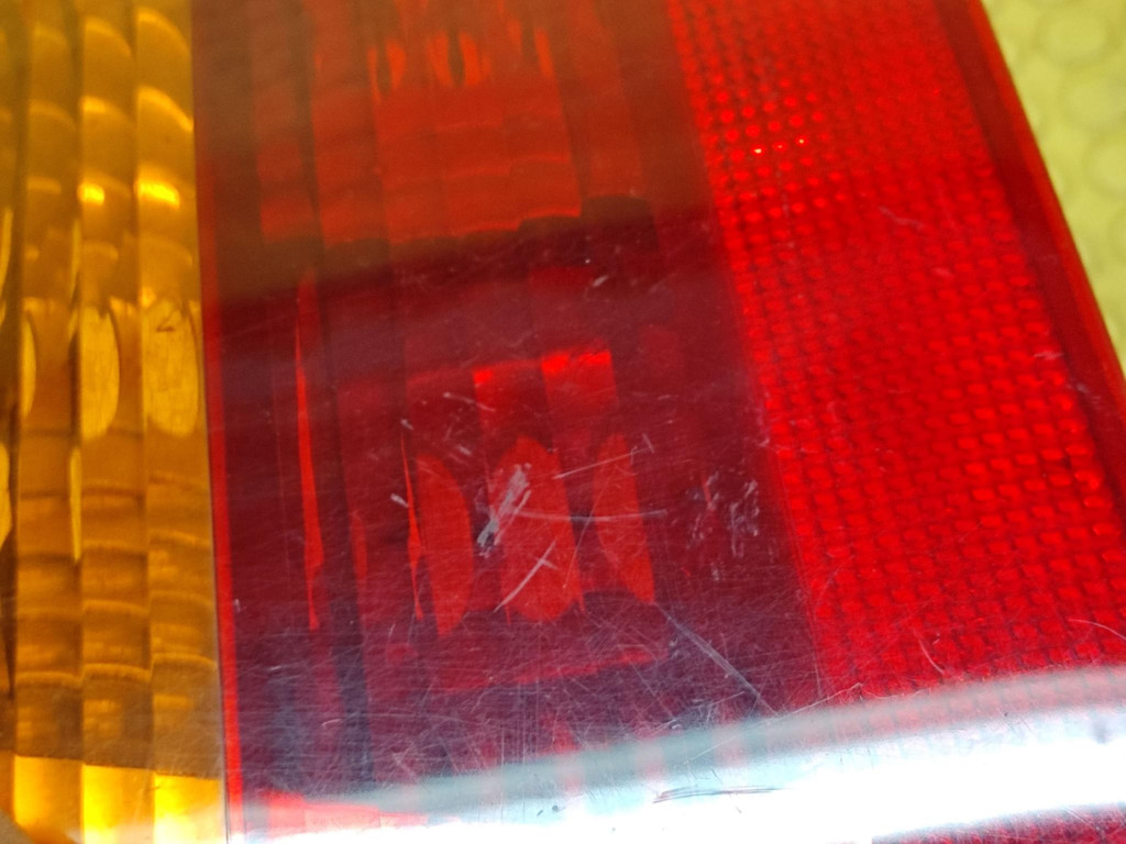 BMW 3 E46 sedan light rear part right LIFT 6907934
