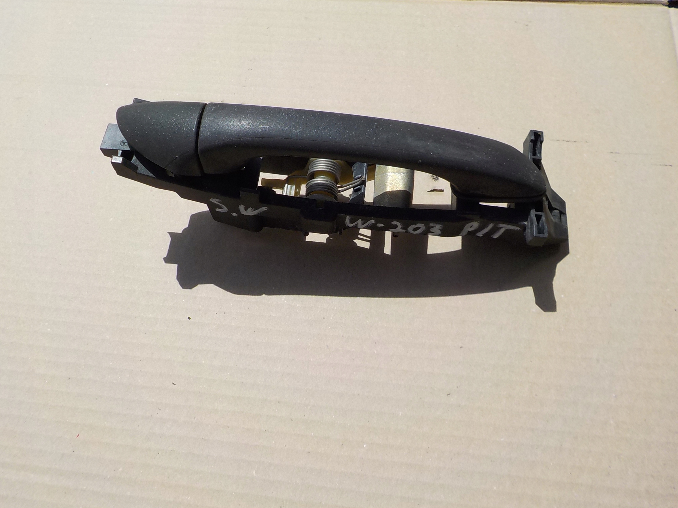 handle right rear part mercedes w203 kombi 2002r