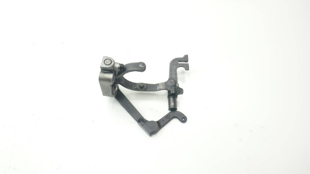 P-91583 - KUBOTA С 402 AIXAM РЫЧАГ УСКОРЕНИЯ