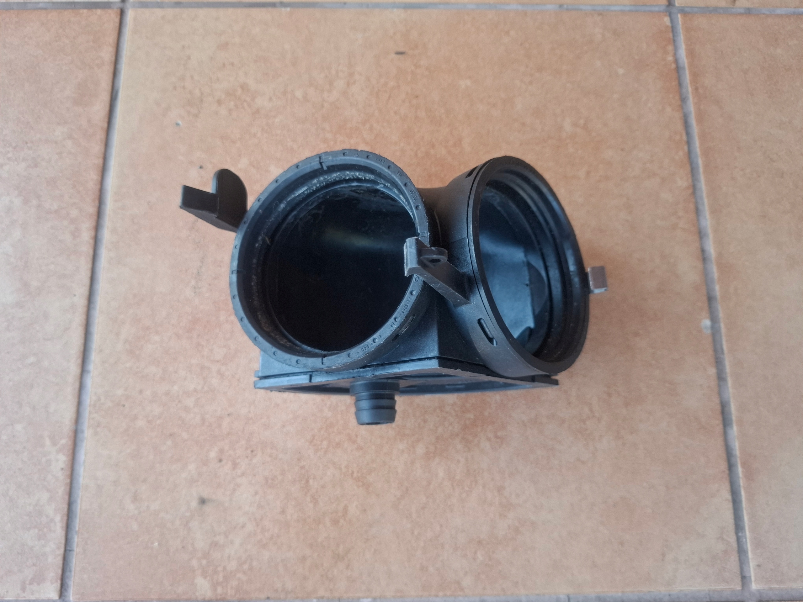rohr DOLOT MERCEDES 3,2 V6 B A1121400218