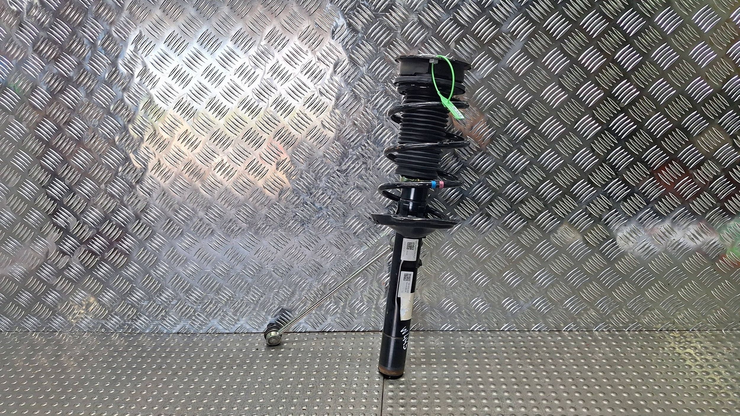 shock absorber left right front 5WA413023M VW GOLF VIII A3 8Y
