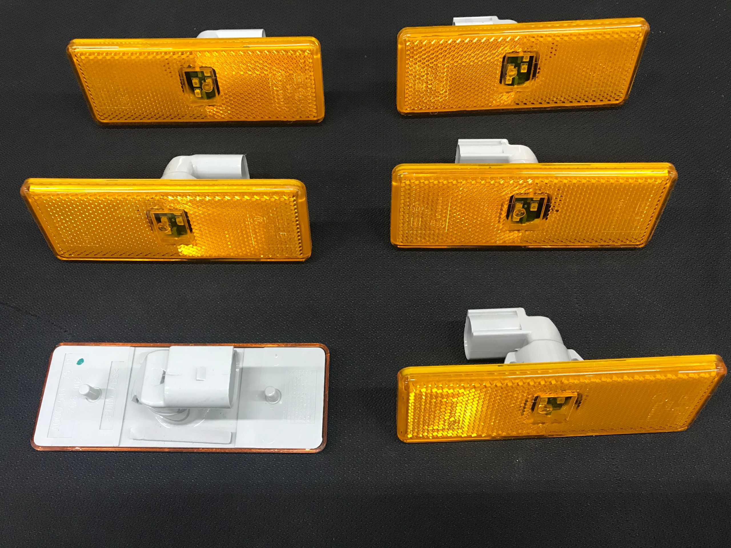 Oryginalne Mercedes Atego obrysówki LED komplet Typ samochodu Samochody ciężarowe Samochody dostawcze Samochody osobowe