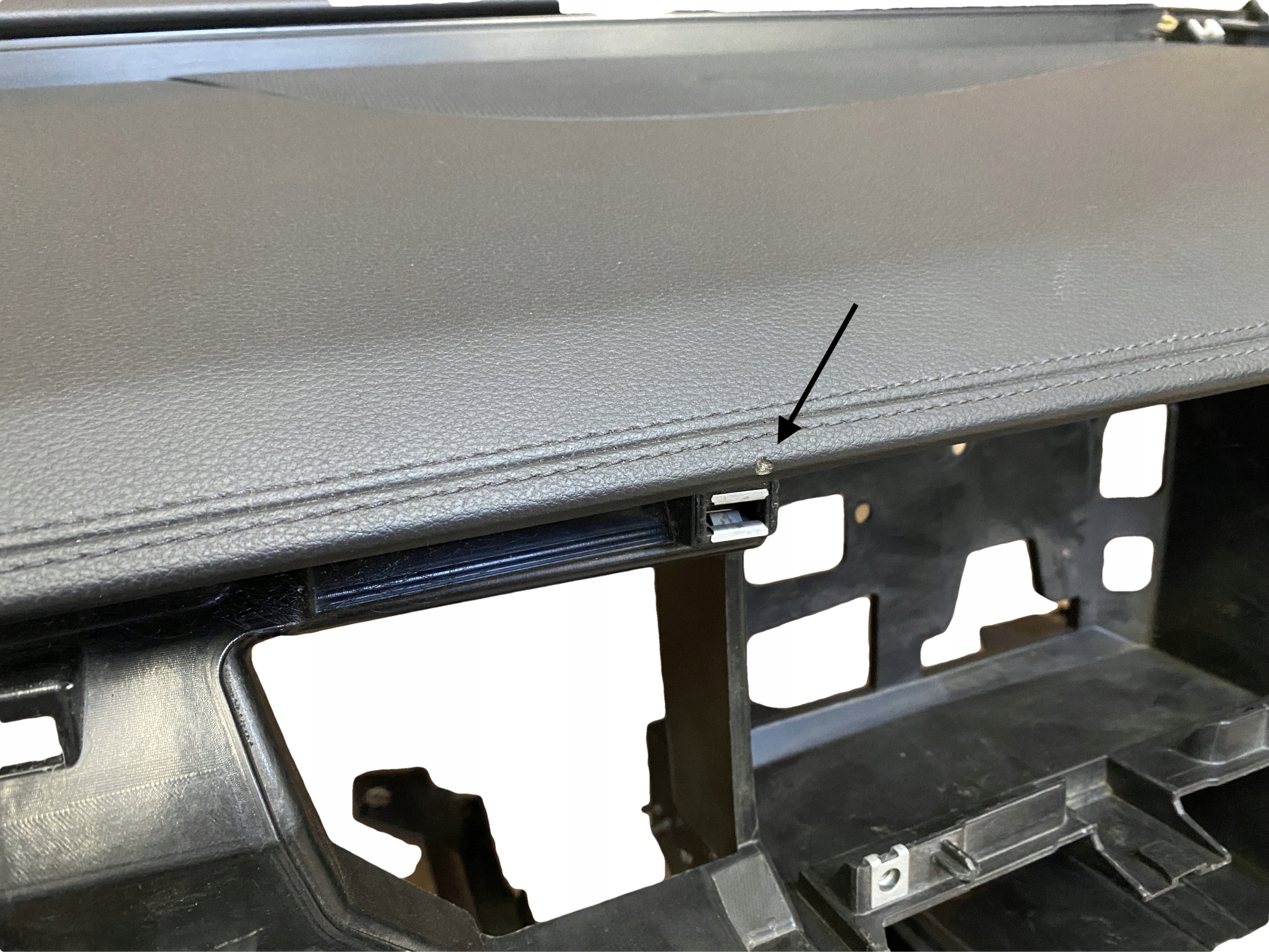 AUDI A8 4H LIFT dashboard console black ANGLIK