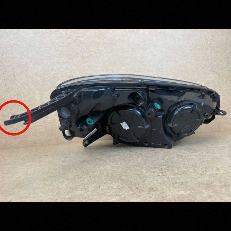 REFLEKTOR light front left left fog light OPEL ADAM M13 2012-2019 39015502
