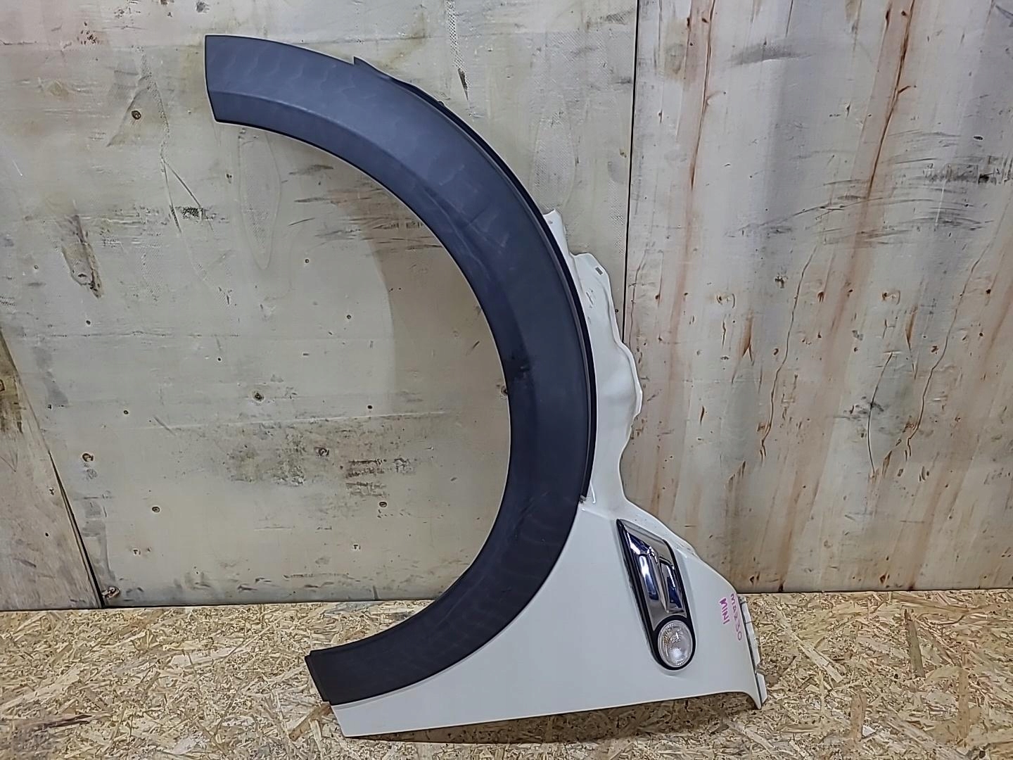 fender front left side Mini Cooper 2 R56 2009