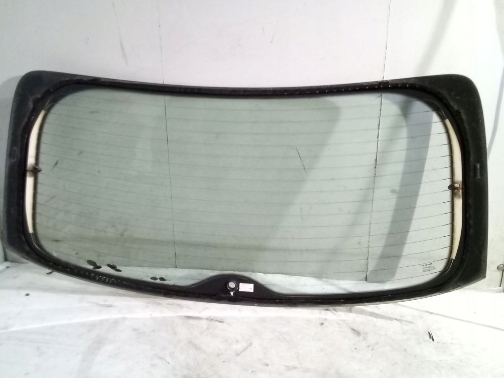Seat Ibiza IV 5D Vitre z Arrière du capot