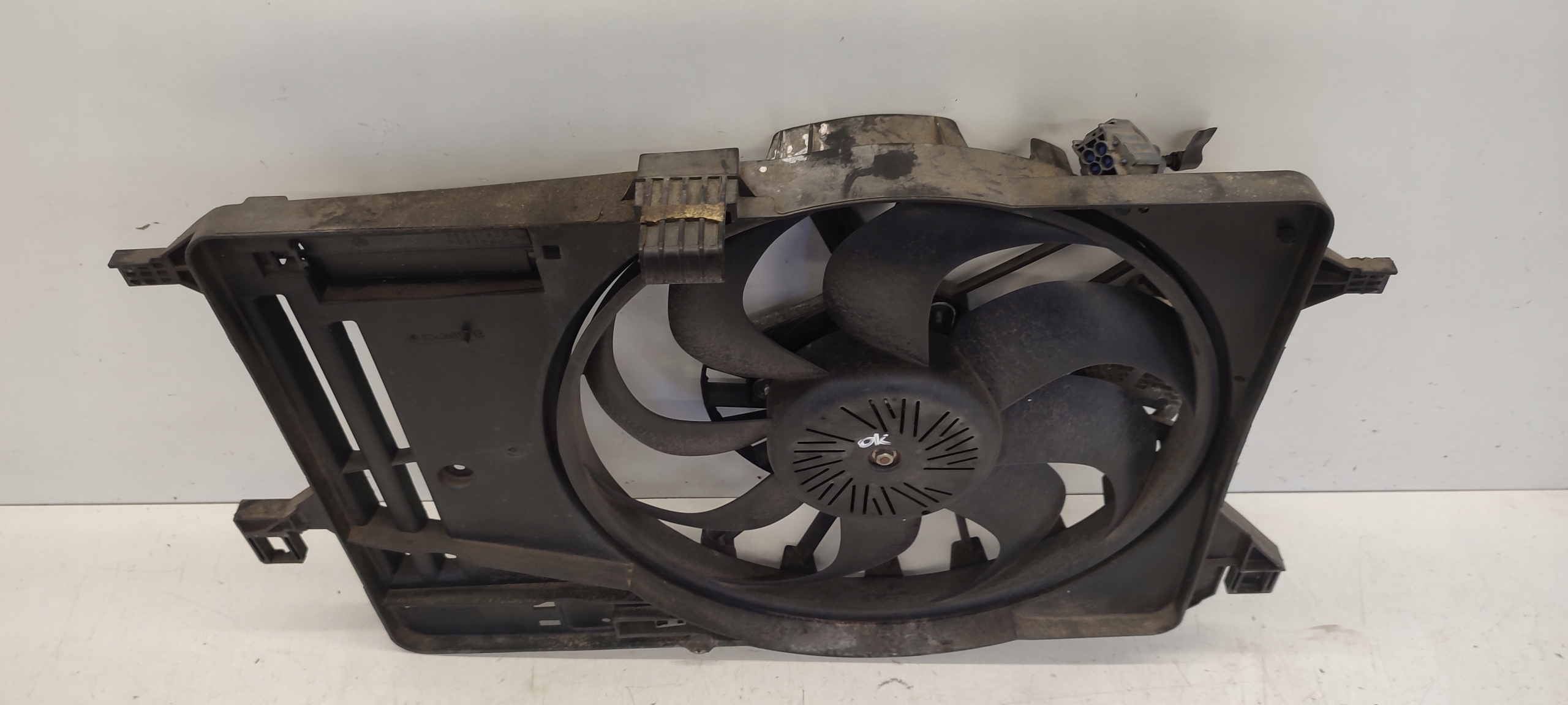 ventilátor chladiče CV618005VC Ford Focus MK3 1,0 Ecoboost