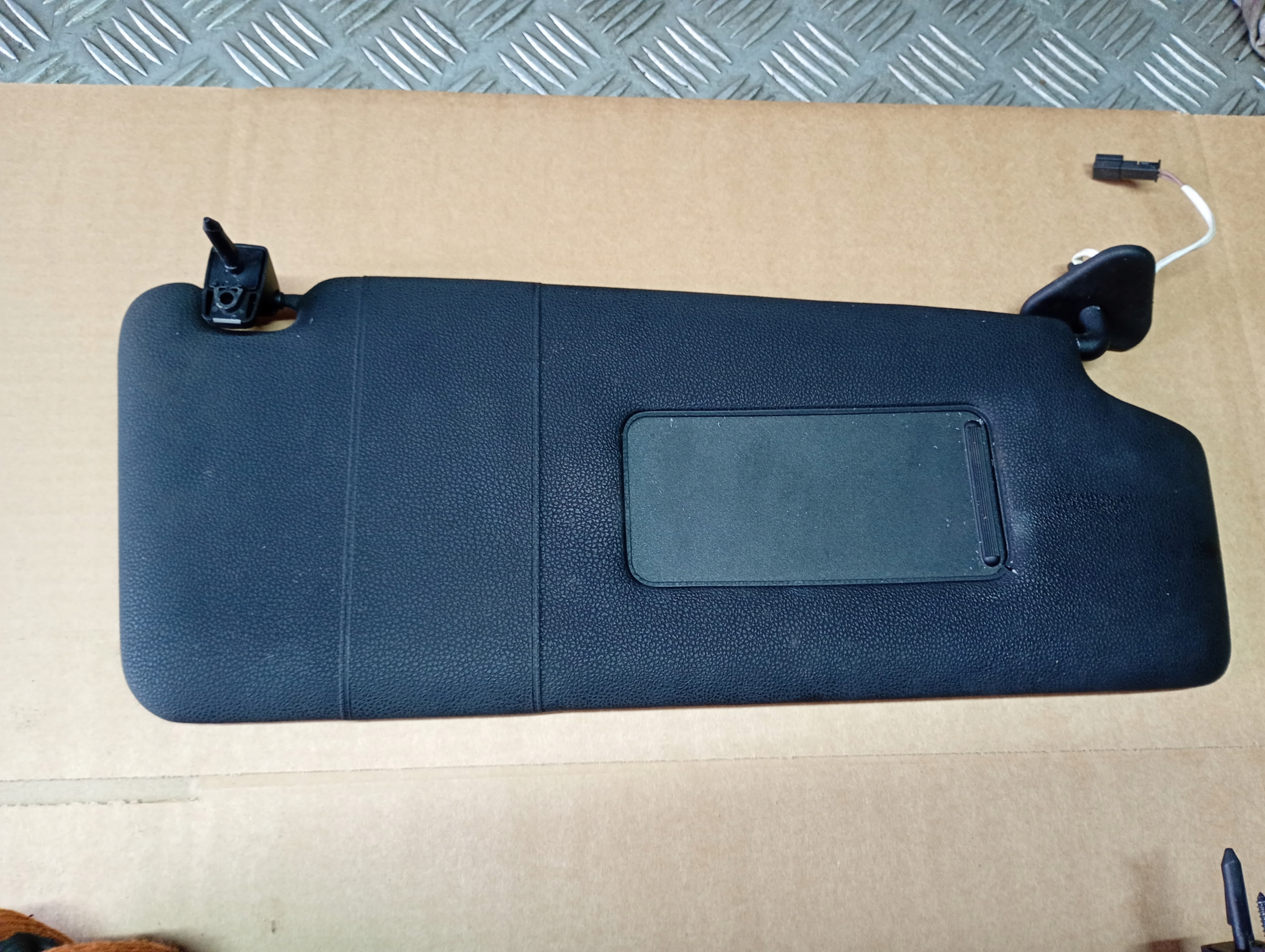 BMW x3 e83 visor cover PRZECIWSLONECZNA visor black left or right