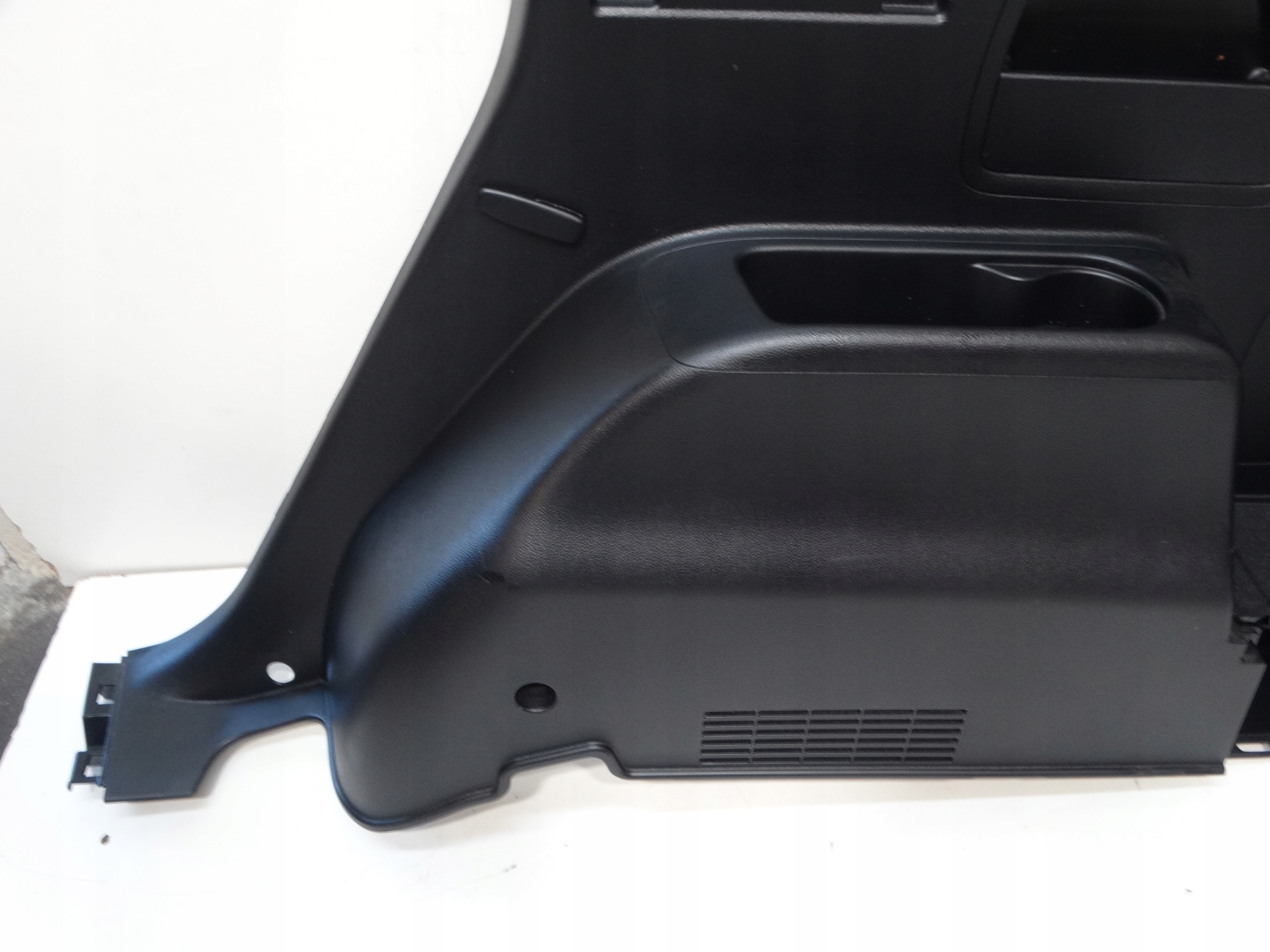 side upholstery boot right rear part KIA CARENS IV 85743-A4030