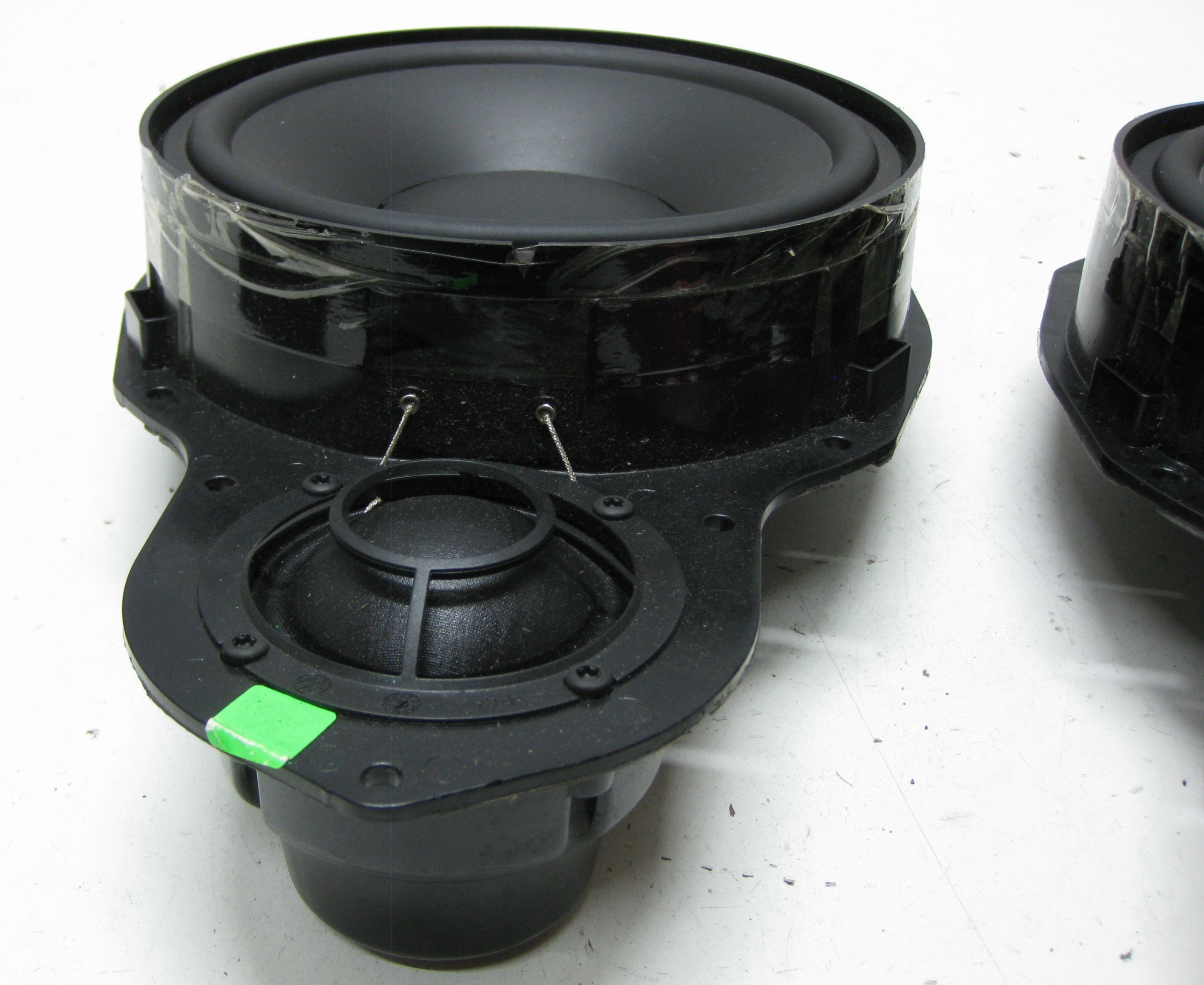 VW PASSAT B7 CC speakers front DYNAUDIO 3C0035454B