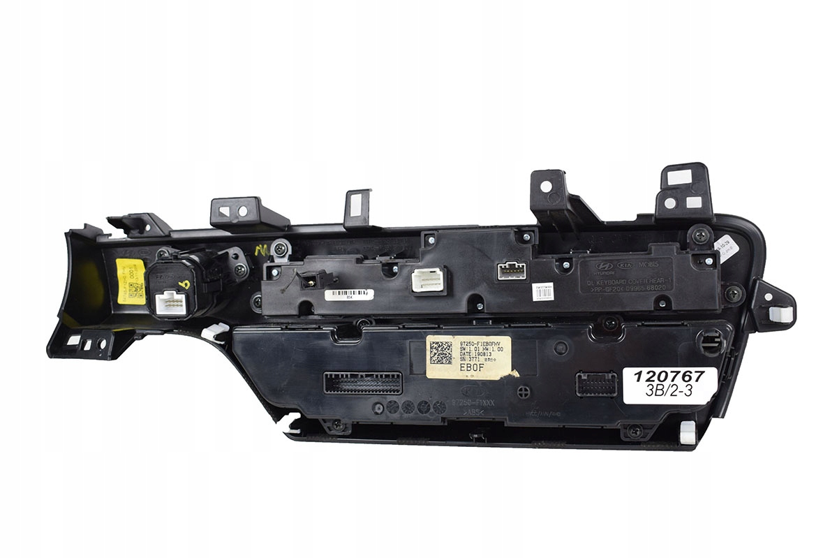 PANEL KLIMATYZACJI RADIA KIA SPORTAGE IV Typ samochodu Samochody osobowe
