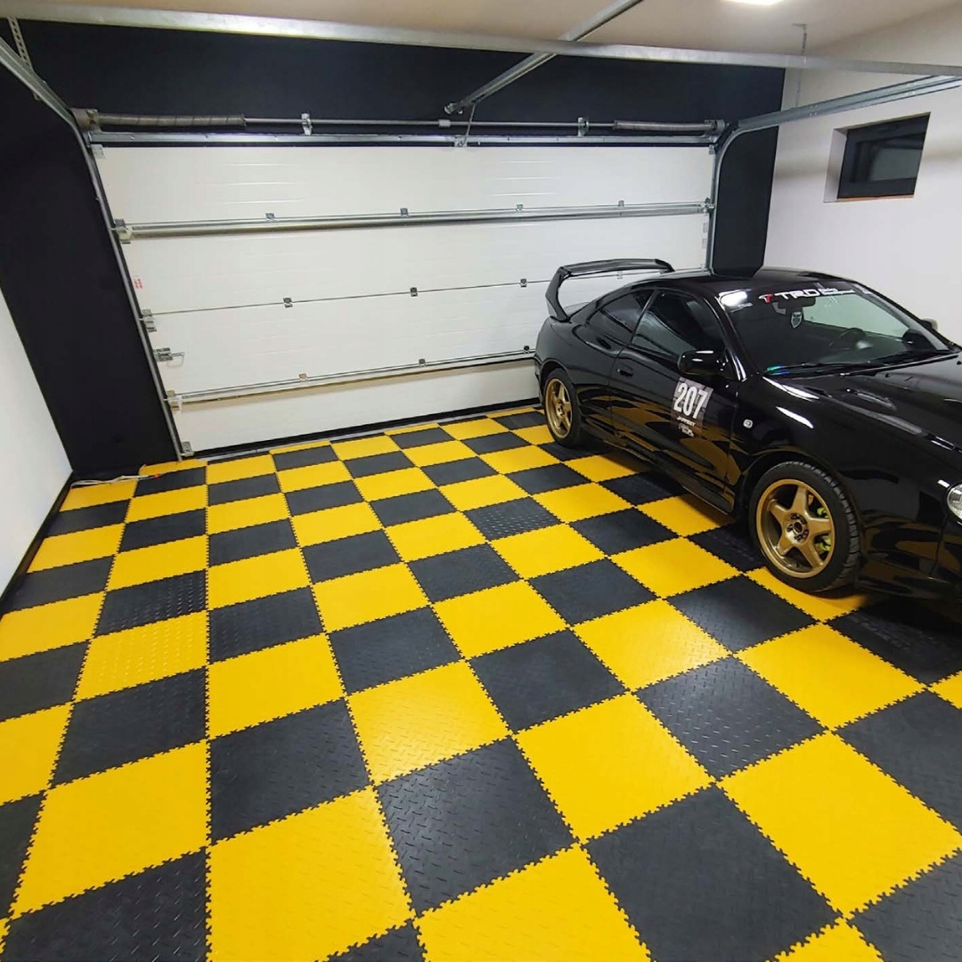 Płytki PCV do garażu szare ryflowane, warsztatu, serwisu Podłoga modułowa Kolekcja Płytki PVC