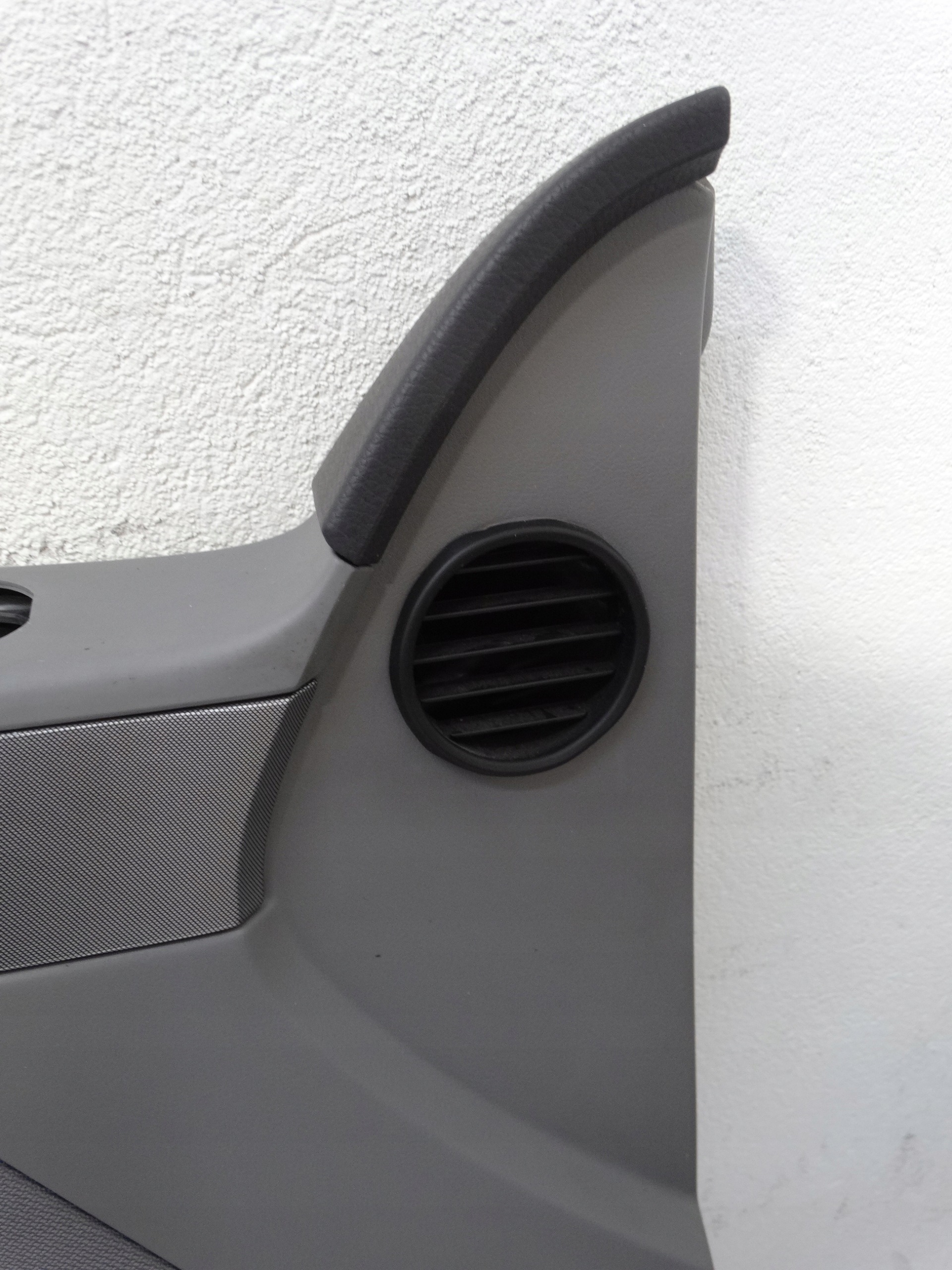 upholstery side door right front VW T5 MULTIVAN 7H5867103C