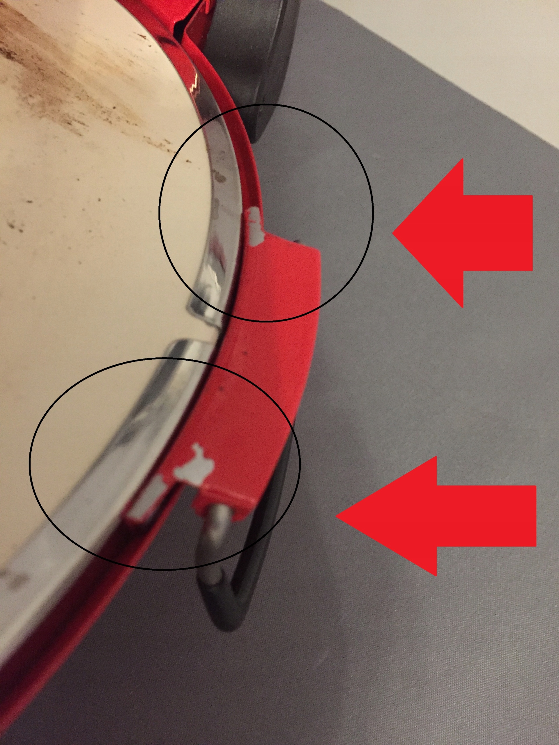 PIEC DO PIZZY BEPER P101CUD300 0 l czerwony Funkcje brak