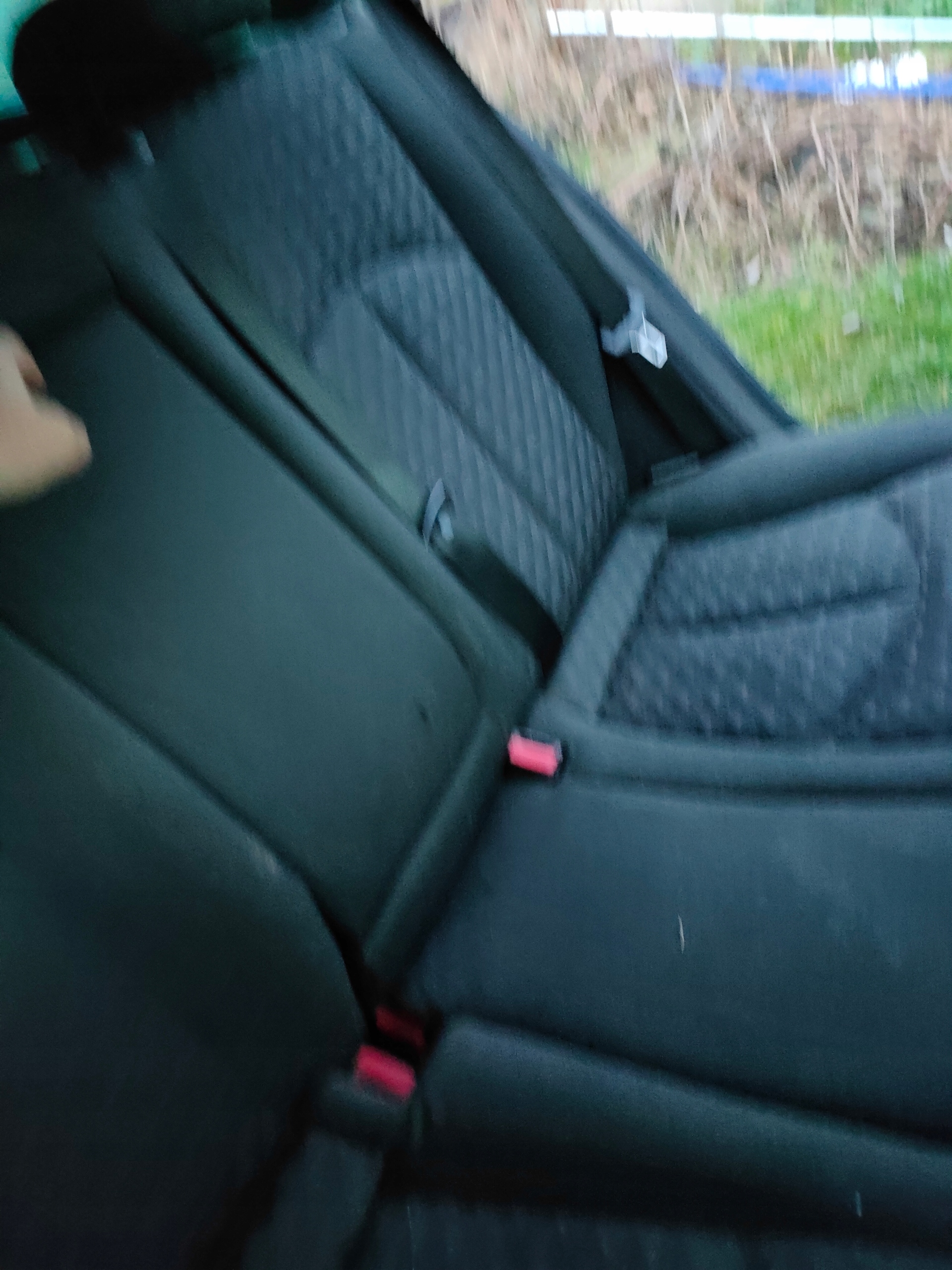 Mercedes E klasa W211 kombi Sitz hinten KOMPLET