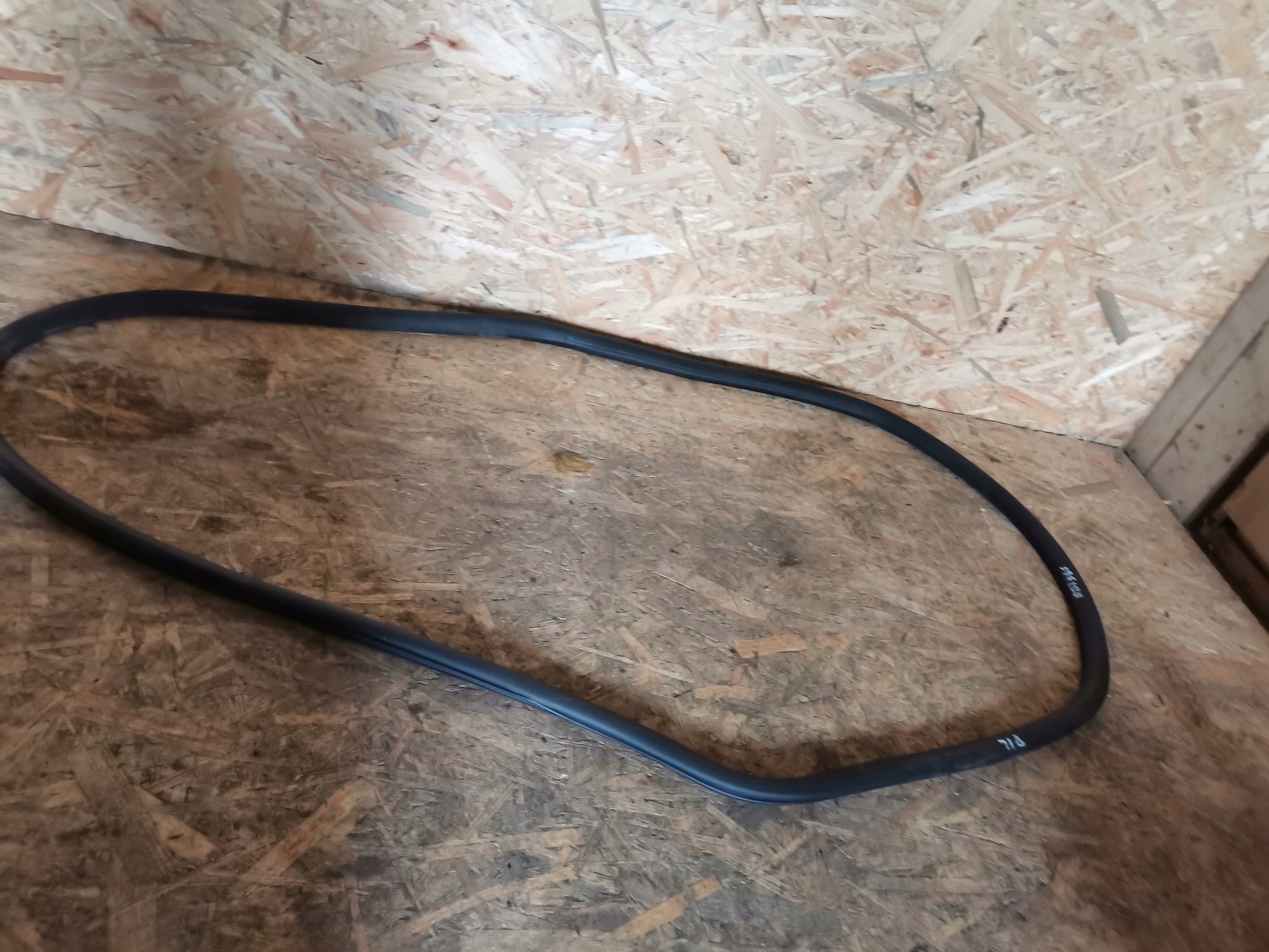 gasket door left front OPEL ZAFIRA C