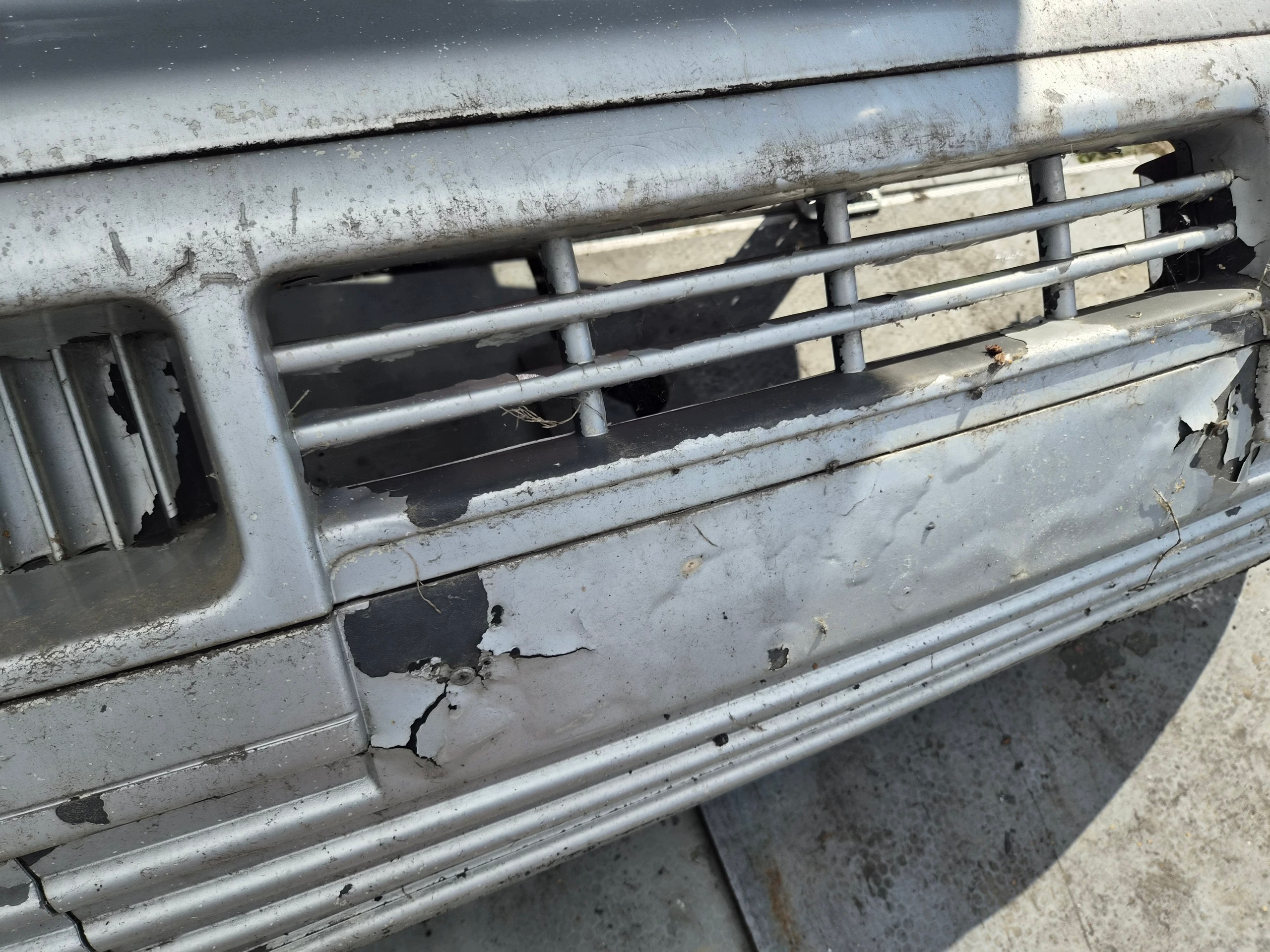 VW T5 Frontstoßstange vorne Transporter grau