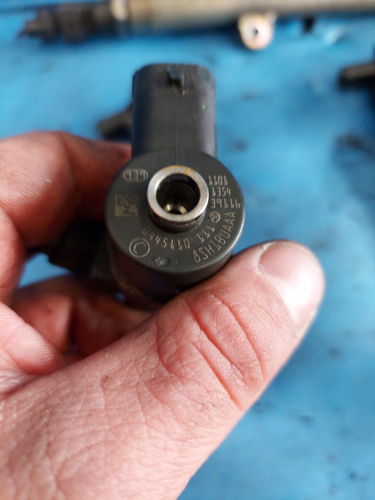 trysky a lišta ALFA 166 LANCIA 0445110111 BOSCH