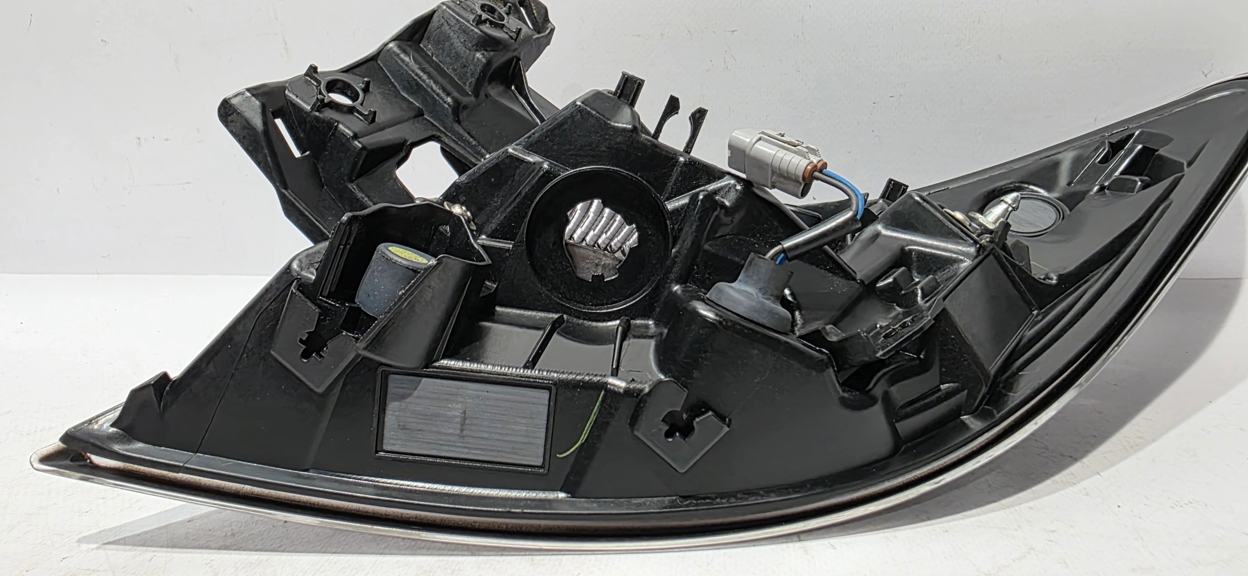 light left rear part rear TOYOTA COROLLA E21 HB 18- original KOITO 02-430