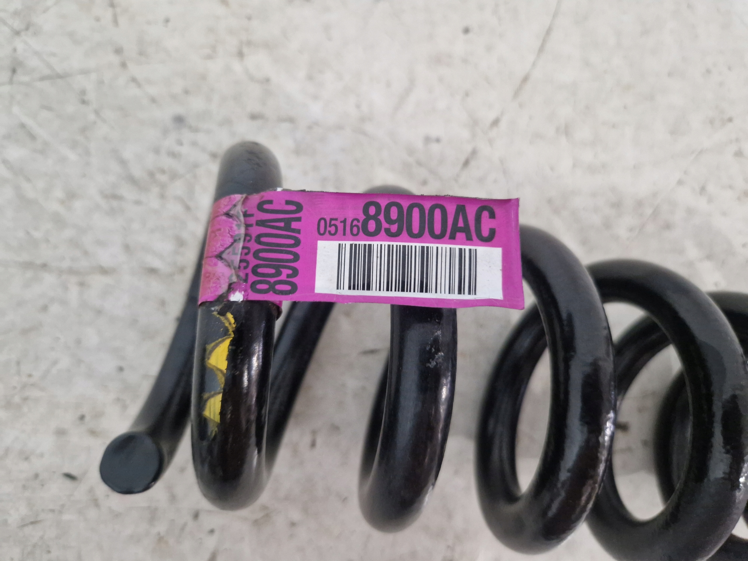 DODGE CHALLENGER CHARGER 15- spring rear part rear left = right 05168900AC