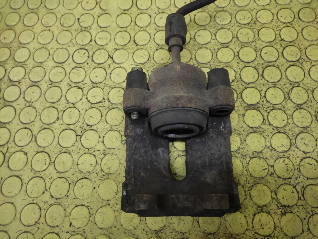 BMW E87 2.0 D caliper brake right rear part