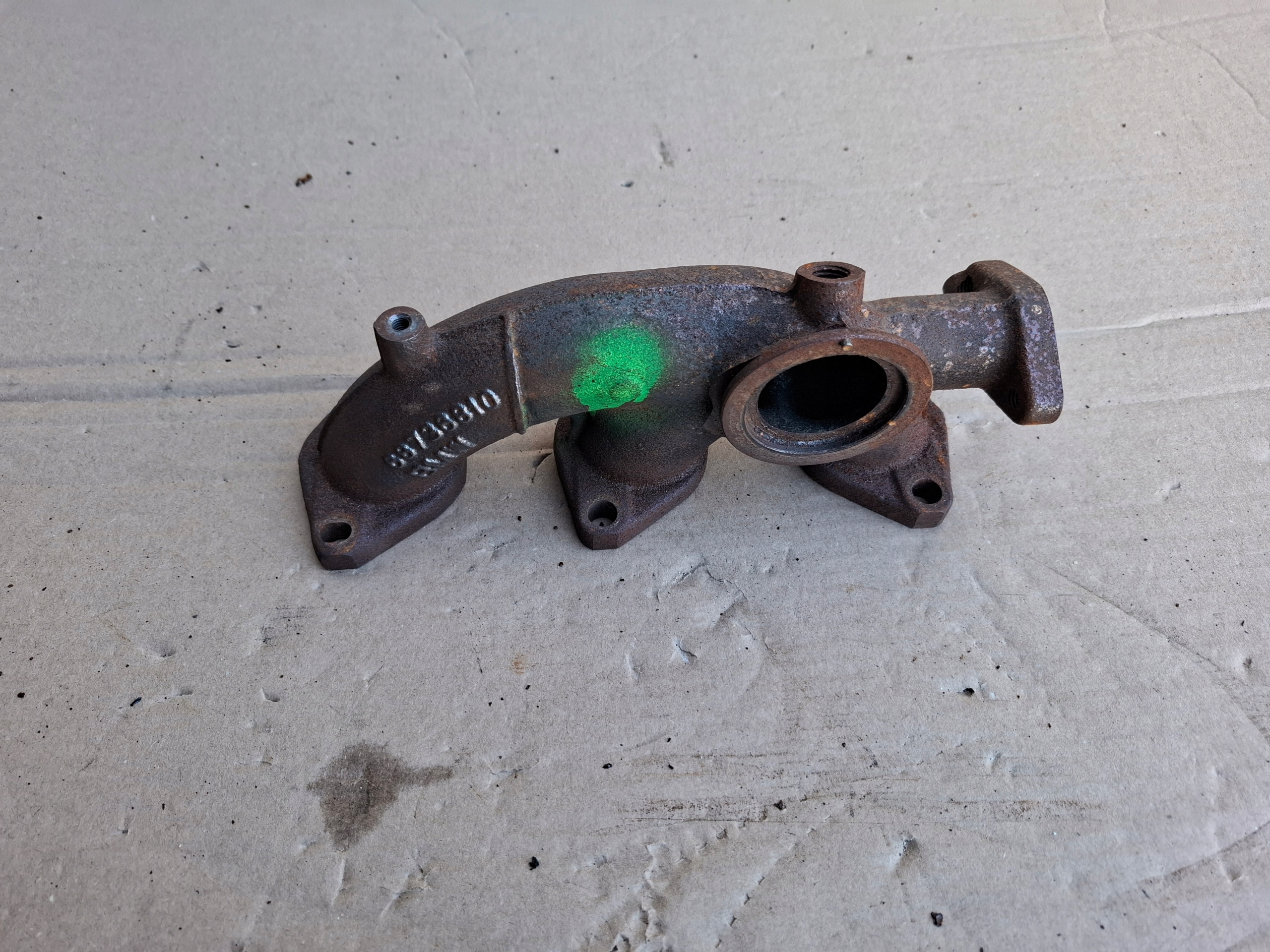 ispušna grana BMW 3 B47 2.0 DIESEL 88736810