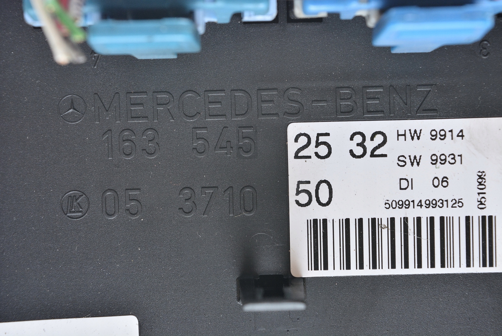 skrzynka bezpieczników MERCEDES W163 1635452532 05371050 Numer katalogowy części A1695452532