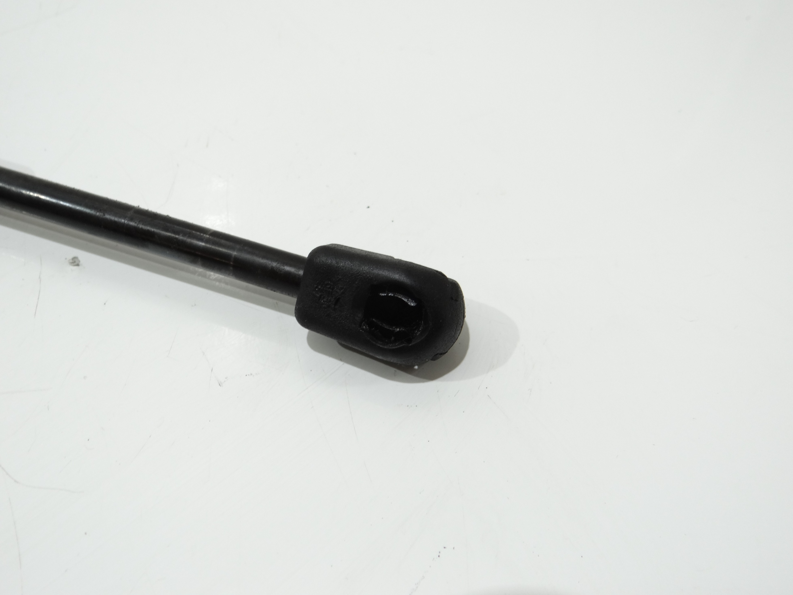 Dämpfer des Bodens Kofferraum BMW E61 7148826 (4273131)