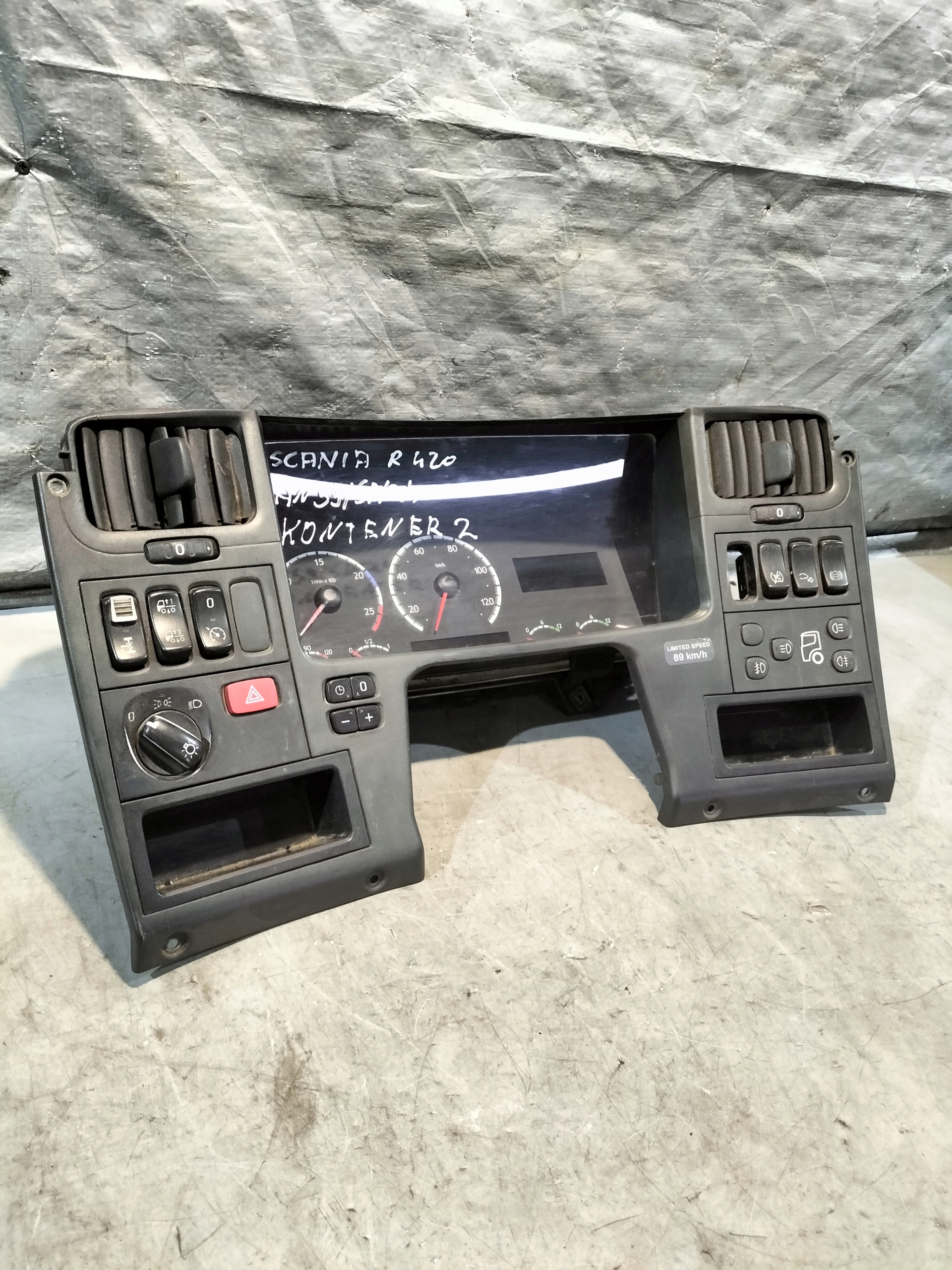 dials dials Scania R 2005r.