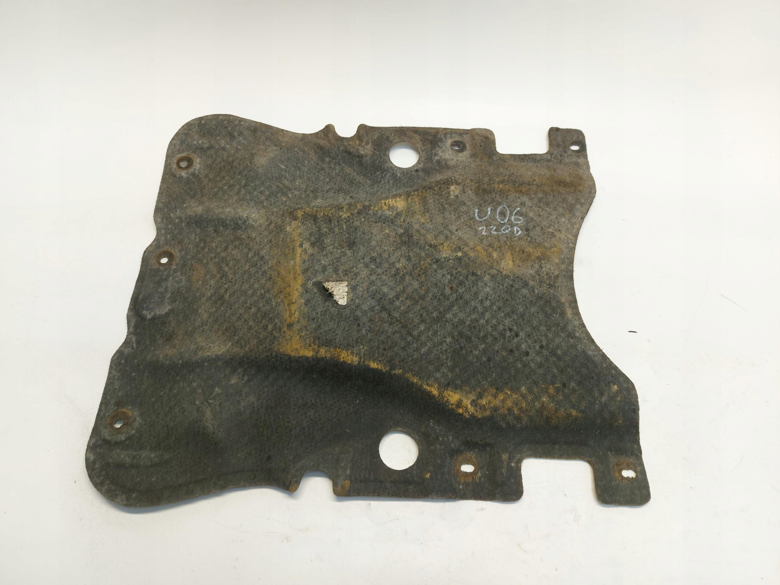 BMW U06 200i 1.5TB cover chassis