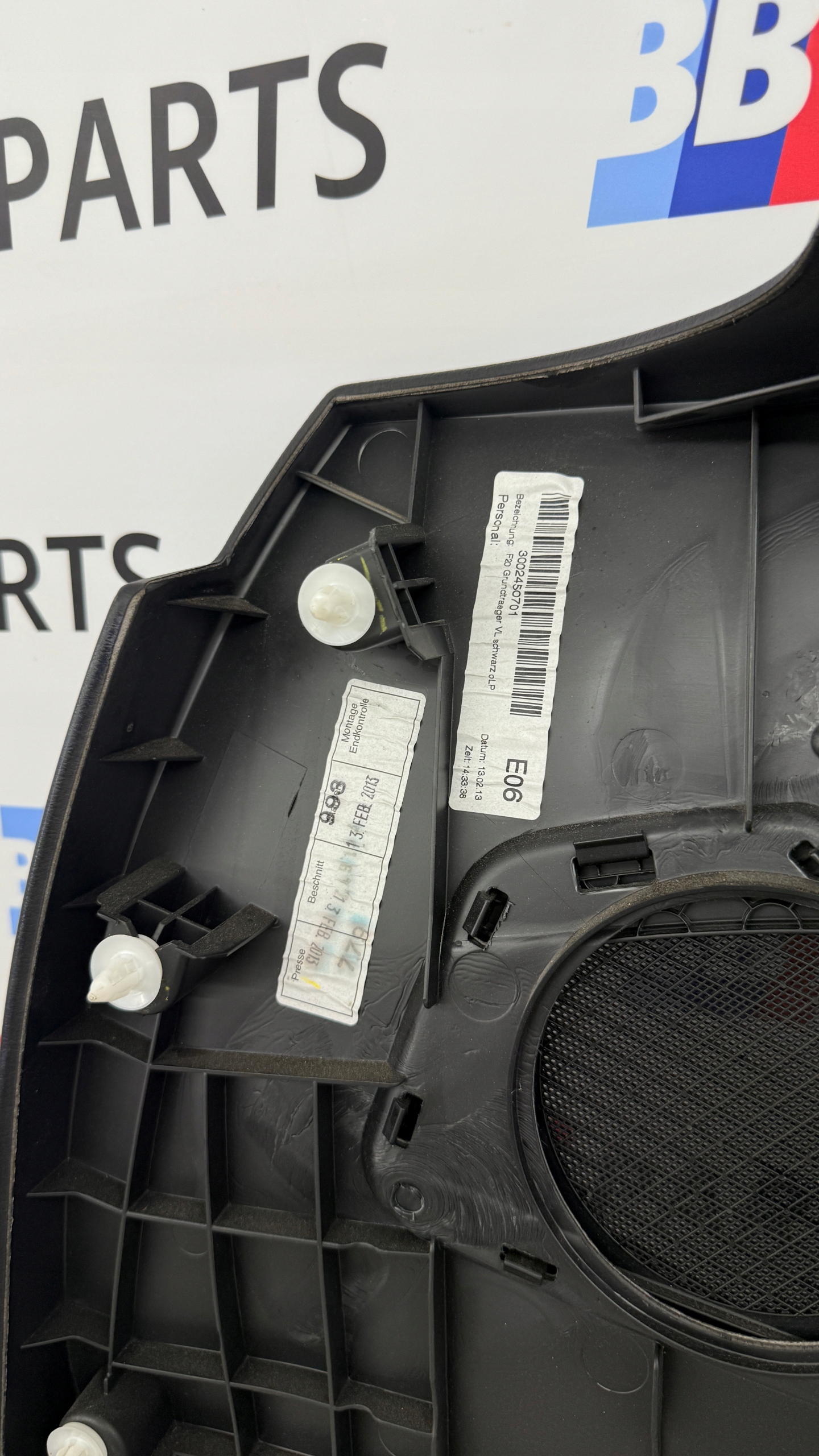 BMW F20 side left front front black leather DAKOTA
