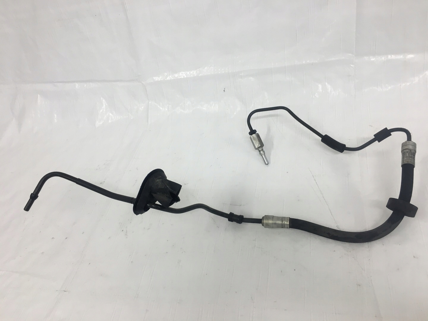 PRZEWÓD WYSPRZĘGLIKA A6 C5 PASSAT 4-CYL 4B3721465A 8E1721460C