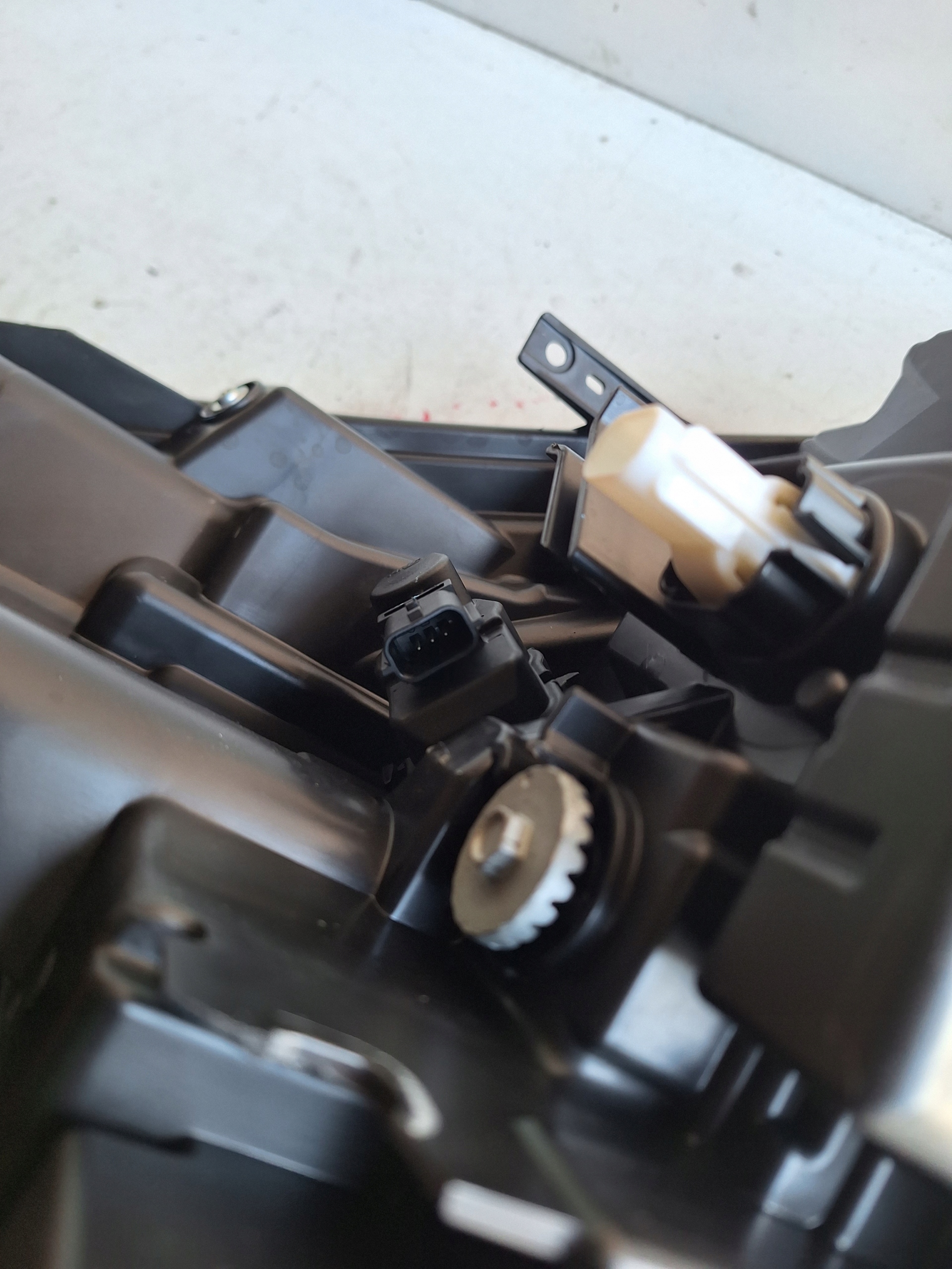 TOYOTA CH-R II 23-> light left FULL LED EU