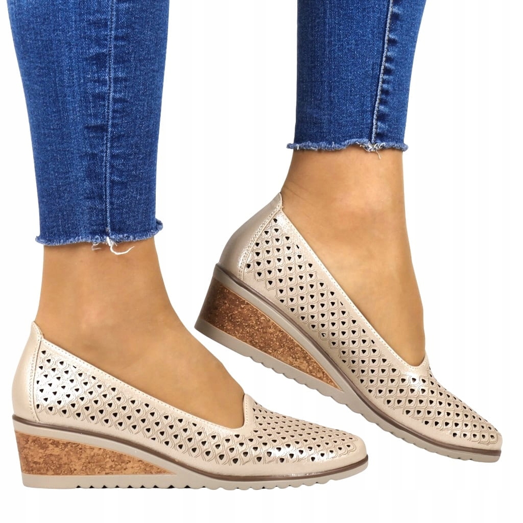 iButy Ażurové Lodičky Na Koturně Dámské Boty Zlaté Béžové Vystřihované Top