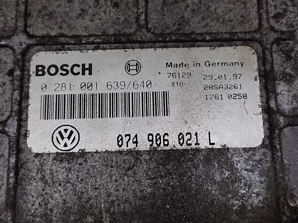 VW T4 control unit of the engine 0281001639