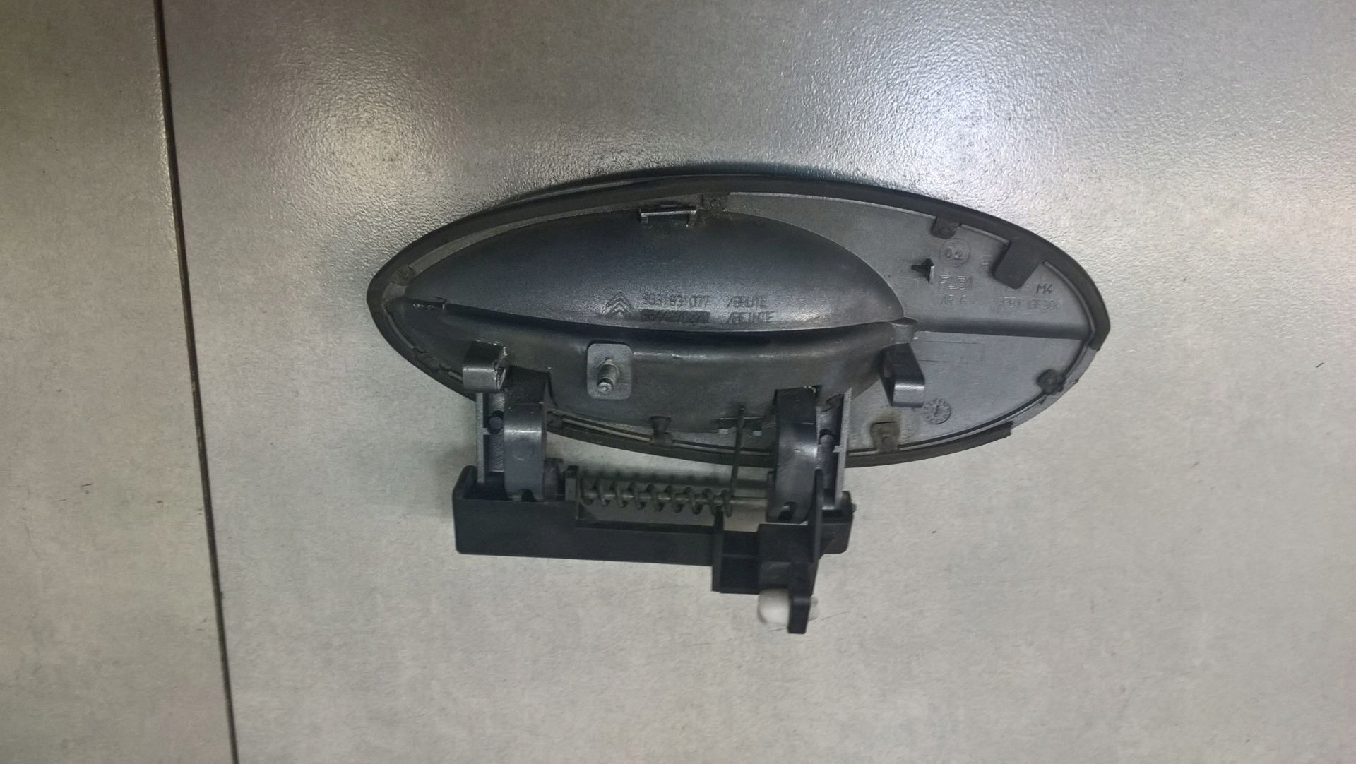 handle exterior left rear part CITROEN C5 and 2.0 HDI