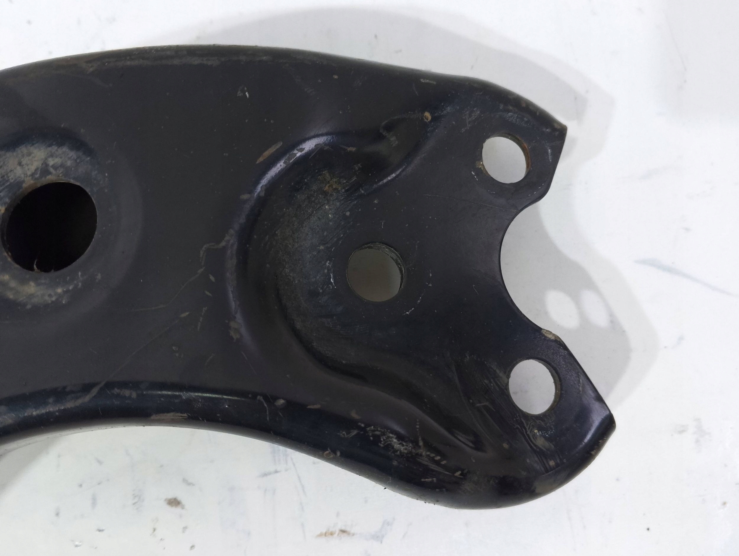 Toyota Corolla E210 E21 arm front right (Q281)