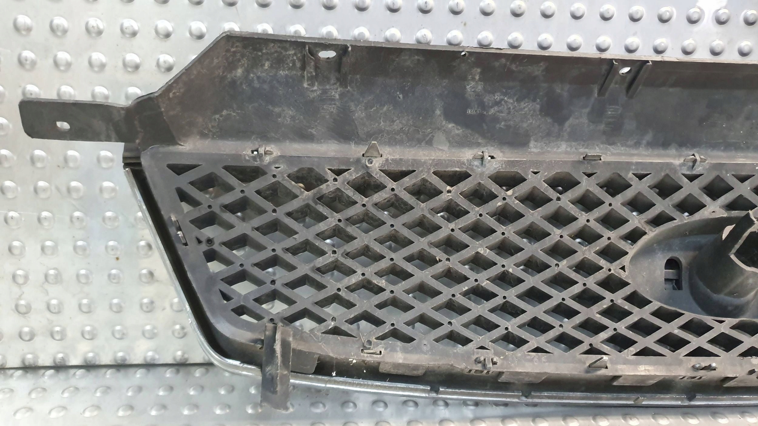 grill grill FORD C-MAX MK1 3M51-R8138 03