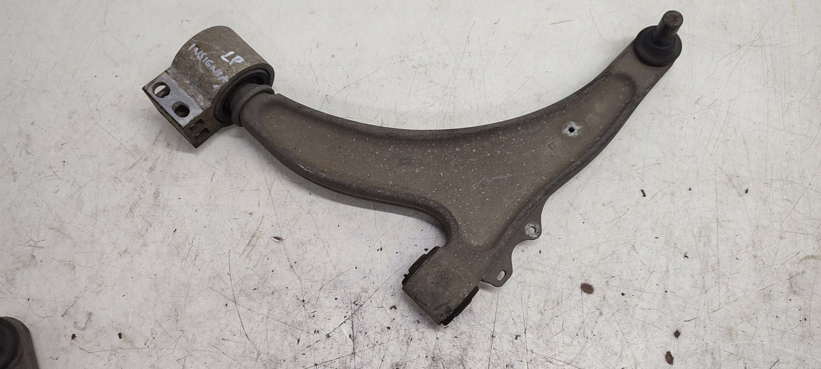 arm front front left Opel Insignia A