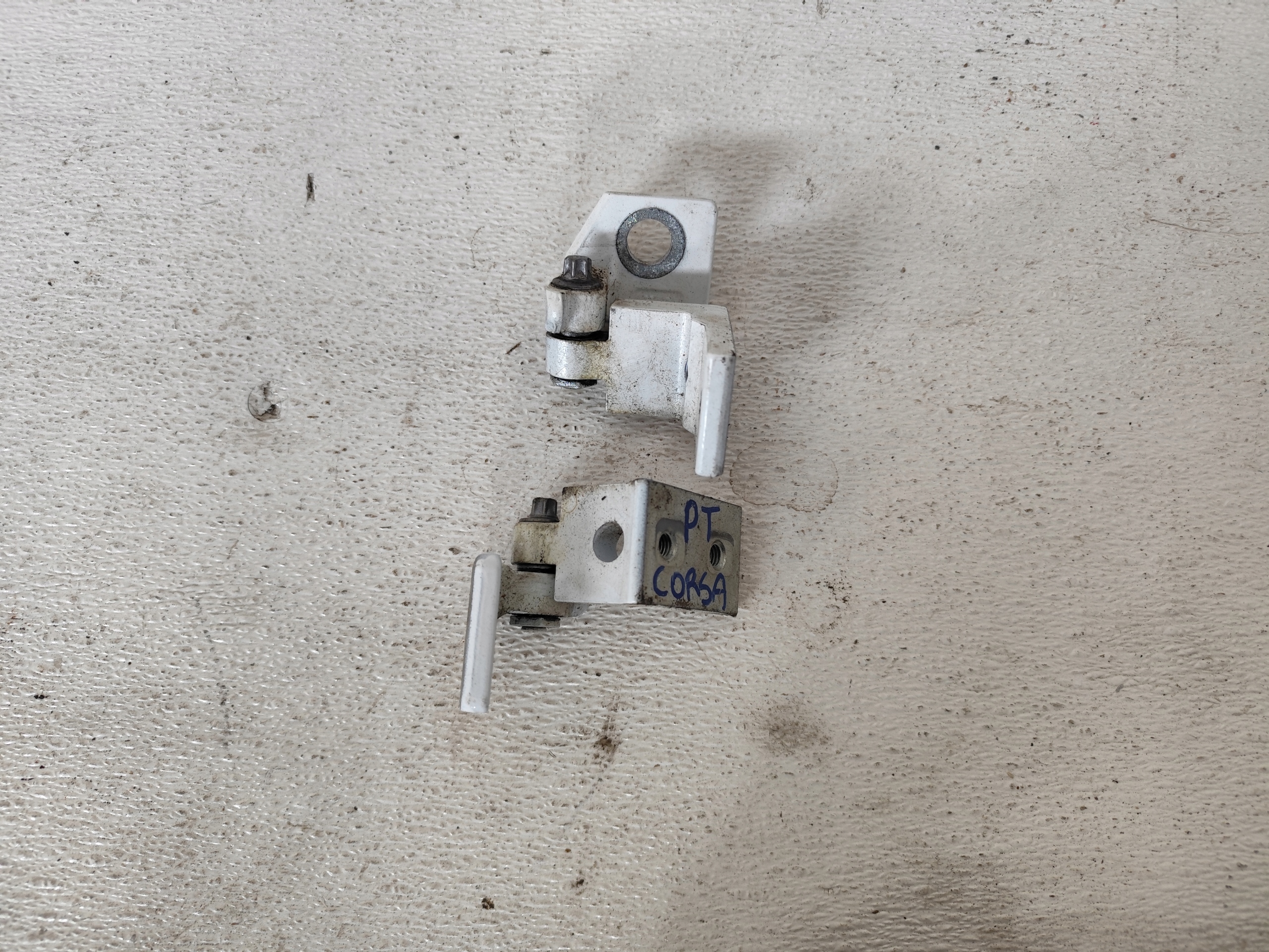 OPEL CORSA E 2015 5D hinges door right rear part KOMPLET