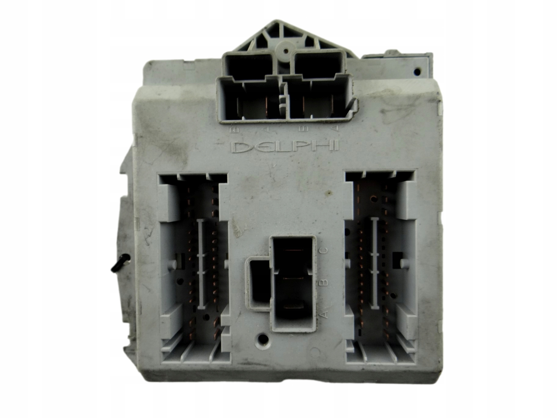 Module fusibles FIAT PUNTO II 46835587