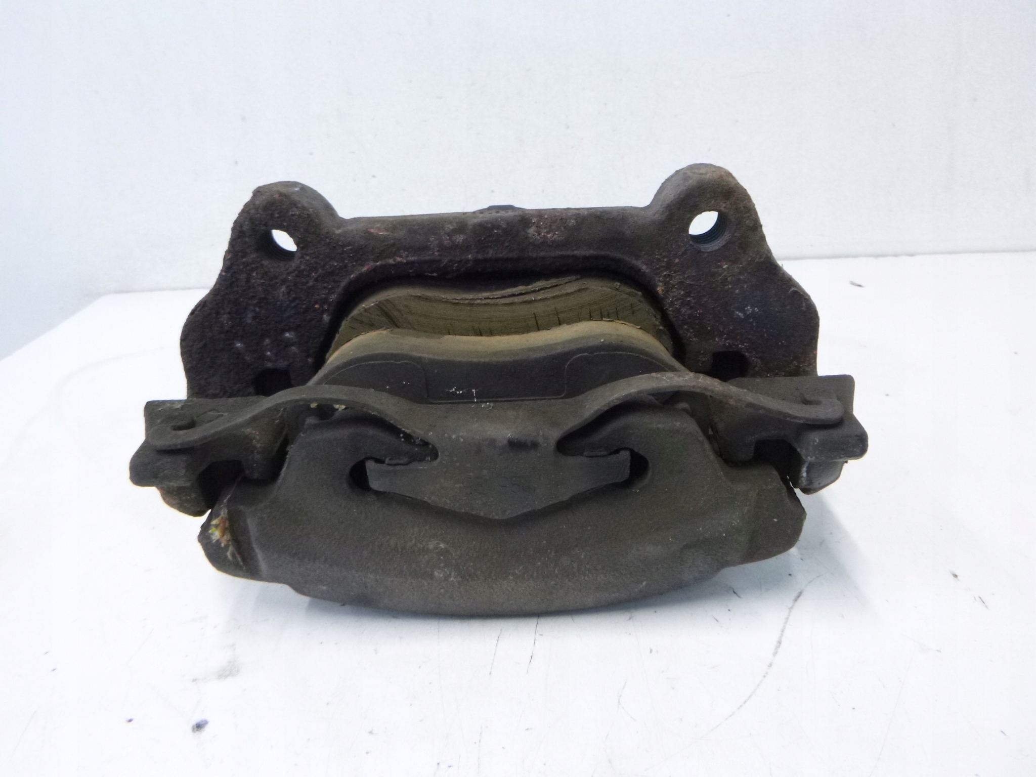 caliper brake front Opel Signum 2.2 2003