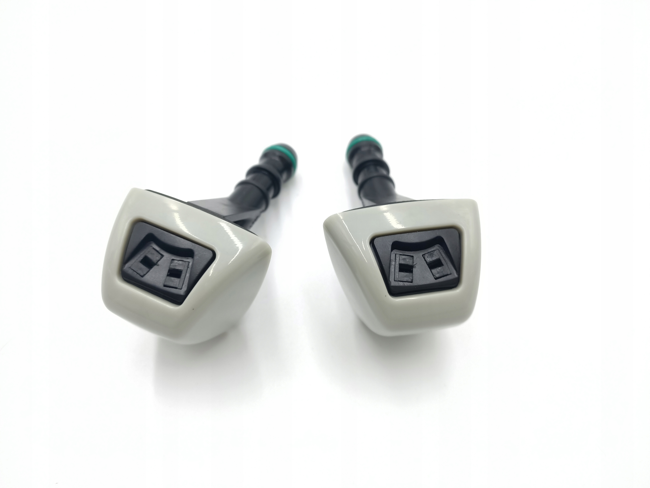 NOWA DYSZA SPRYSKIWACZA SPRYSKIWACZ BMW E87 PRAWA Numer katalogowy oryginału 61677117850 7117850