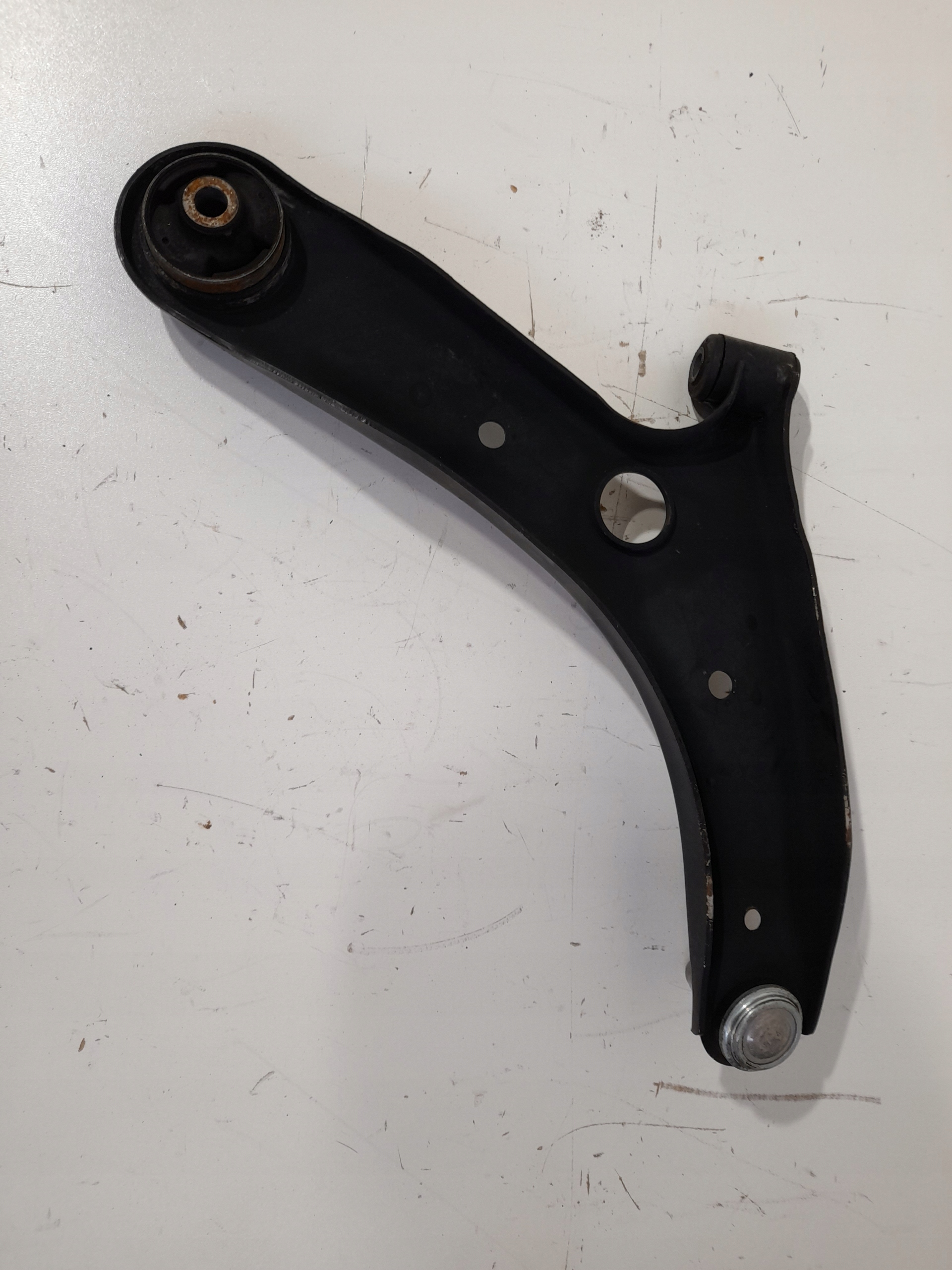 HYUNDAI I10 III arm front left 54500K-7100 (Q93)